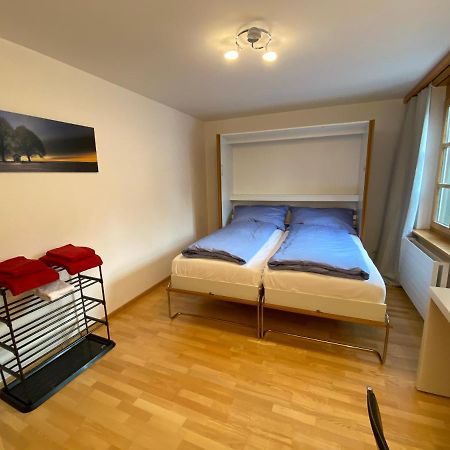Bed and Breakfast Atelier 67 à Obersaxen Extérieur photo