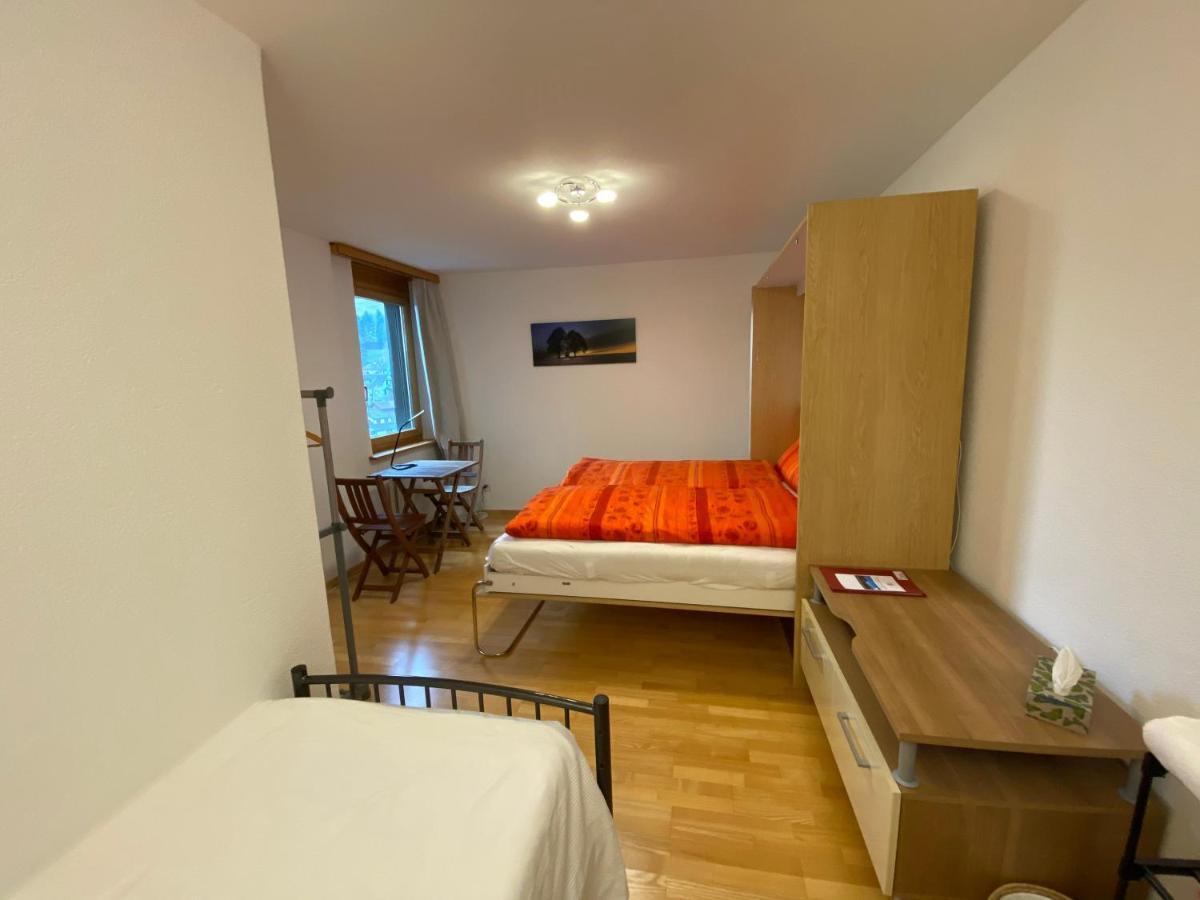 Bed and Breakfast Atelier 67 à Obersaxen Extérieur photo